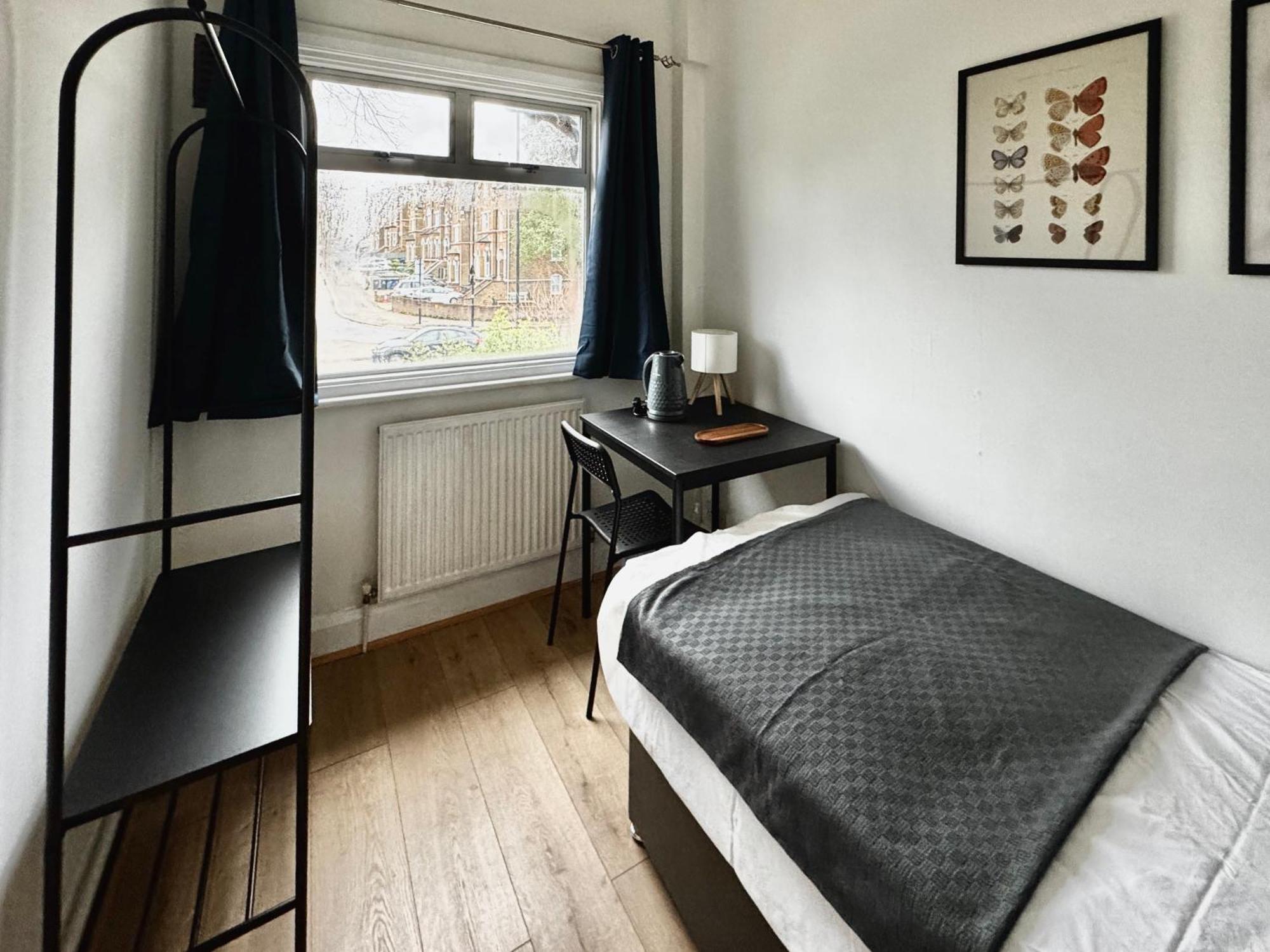 Affittacamere Maberic Housing West Gem Your Connection